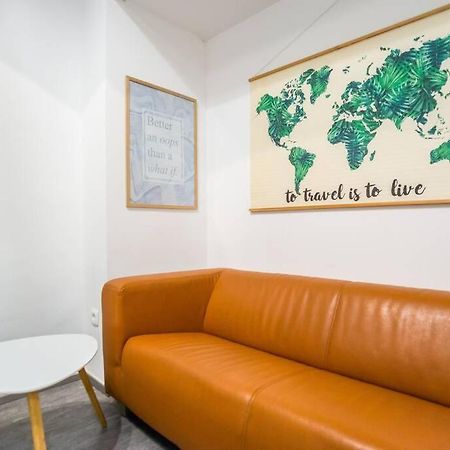 Apartma N'Poznam Tobacna Ljubljana Bagian luar foto