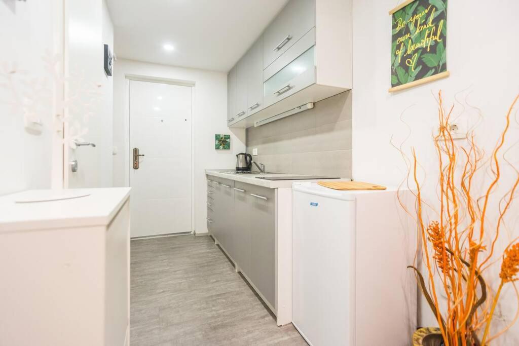 Apartma N'Poznam Tobacna Ljubljana Bagian luar foto