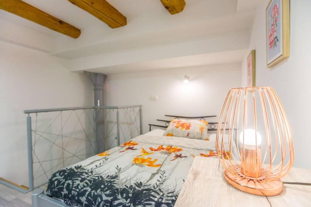 Apartma N'Poznam Tobacna Ljubljana Bagian luar foto